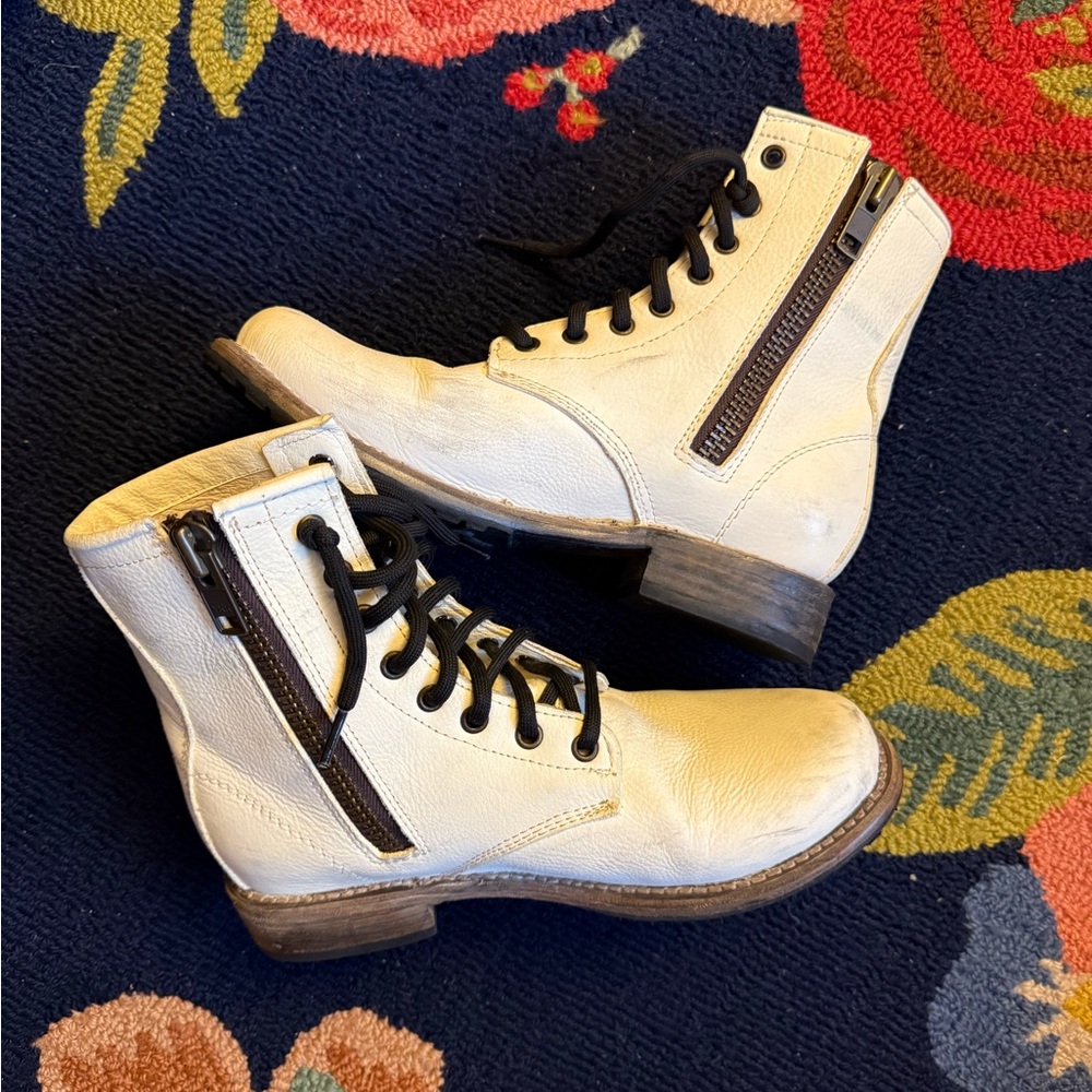 Freebird Manchester Combat Boot in White Leather - Picture 3 of 7